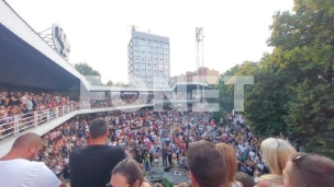 Na skupu 2.500 ljudi